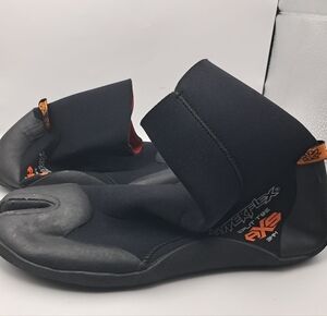 Men's Black Swim Shoes